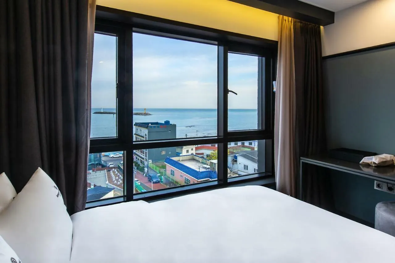 Brown Dot Gijang Yeonhwari Hotel Busan