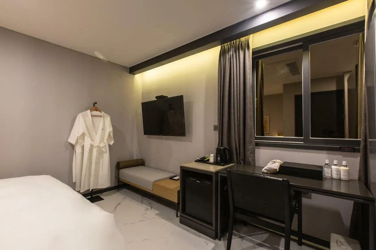 Brown Dot Gijang Yeonhwari Hotel Busan