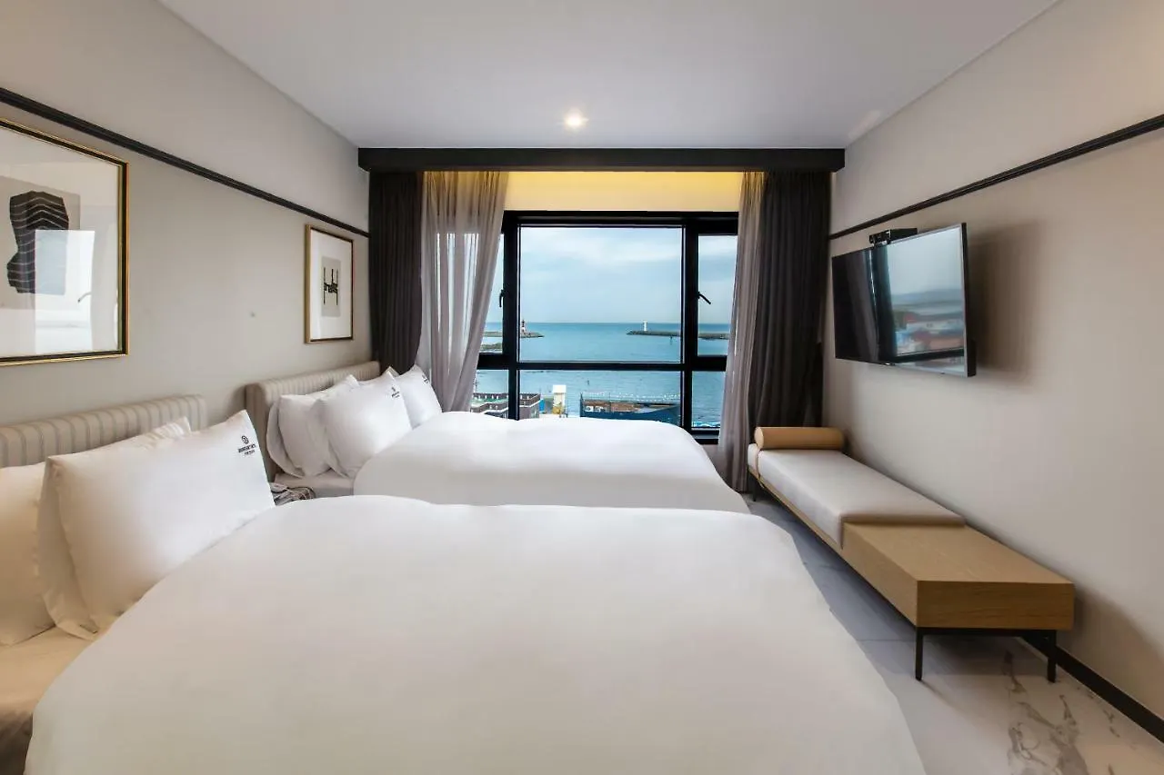 Brown Dot Gijang Yeonhwari Hotel Busan 0*,
