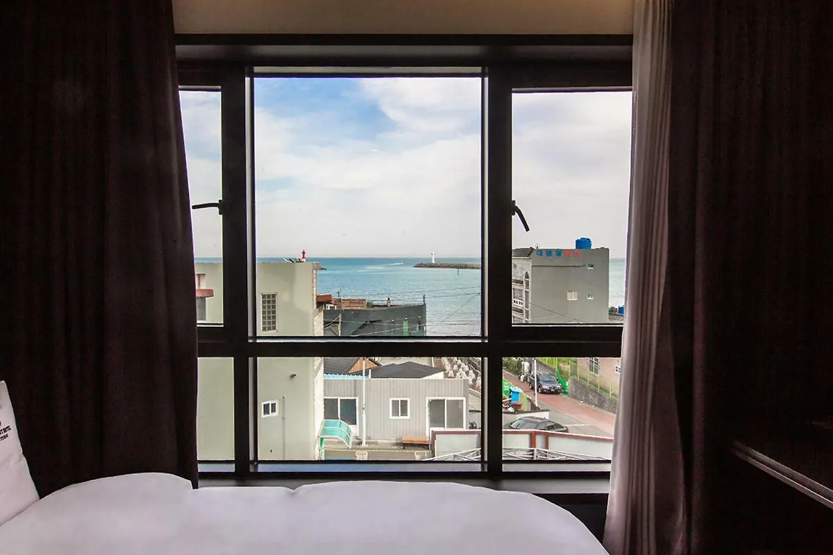 Brown Dot Gijang Yeonhwari Hotel Busan